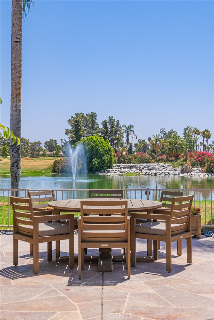 Rancho Mirage C.C. (32169) - Residential