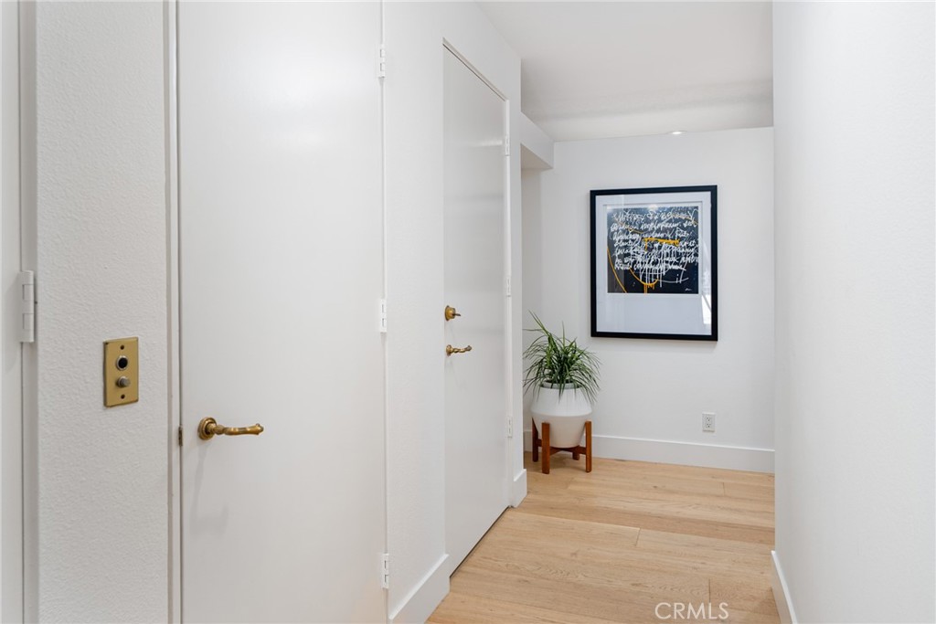 Rancho Mirage C.C. (32169) - Residential