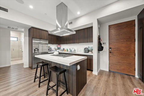Photo of 556 N Flores Street #1, West Hollywood, CA 90048 (MLS # 26101673)