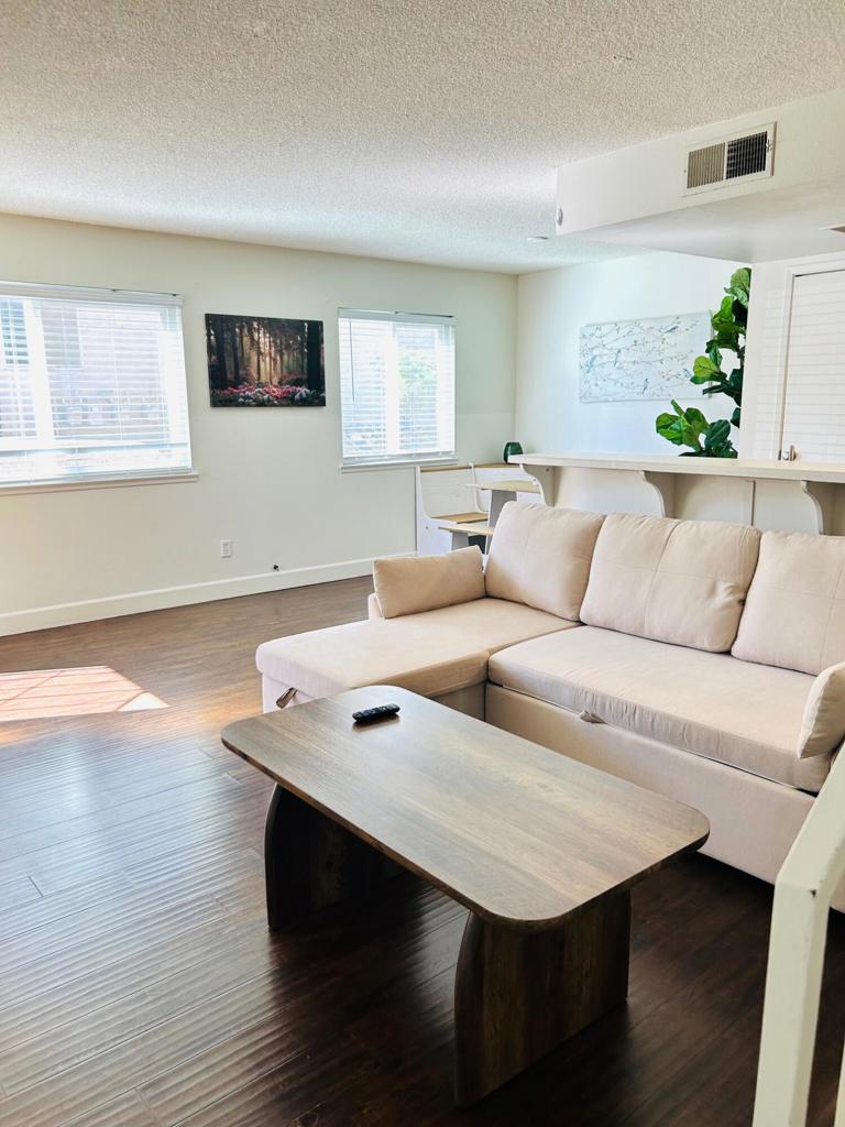 Indian Creek Villas - Residential Lease