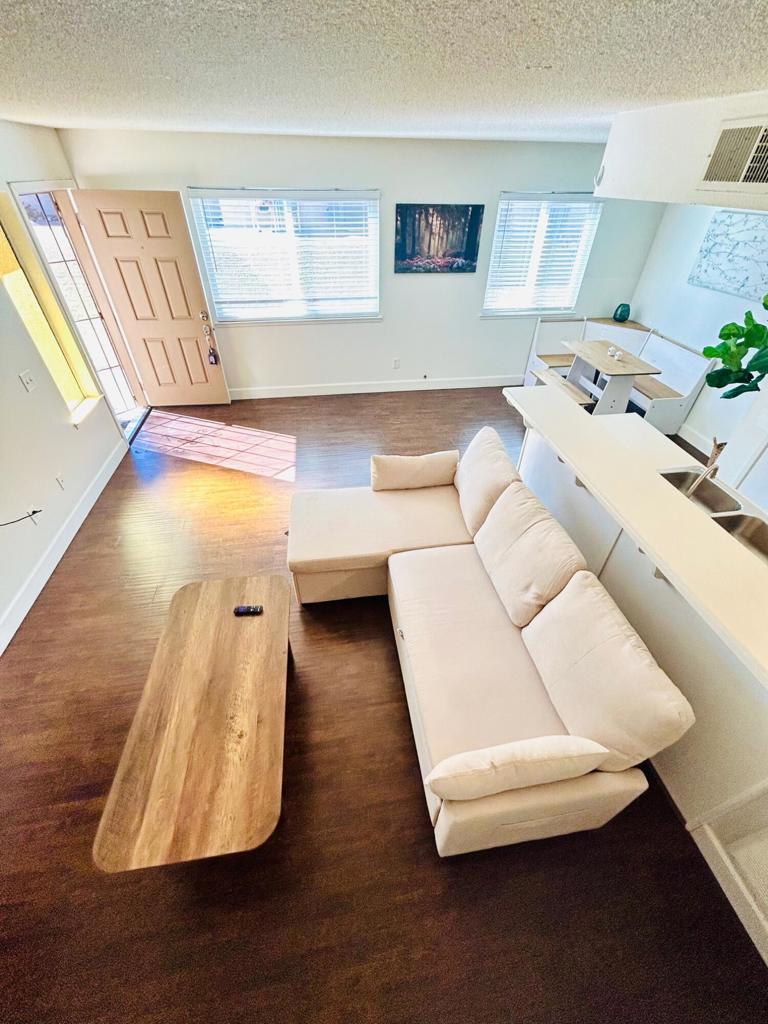 Indian Creek Villas - Residential Lease