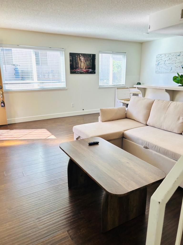 Indian Creek Villas - Residential Lease