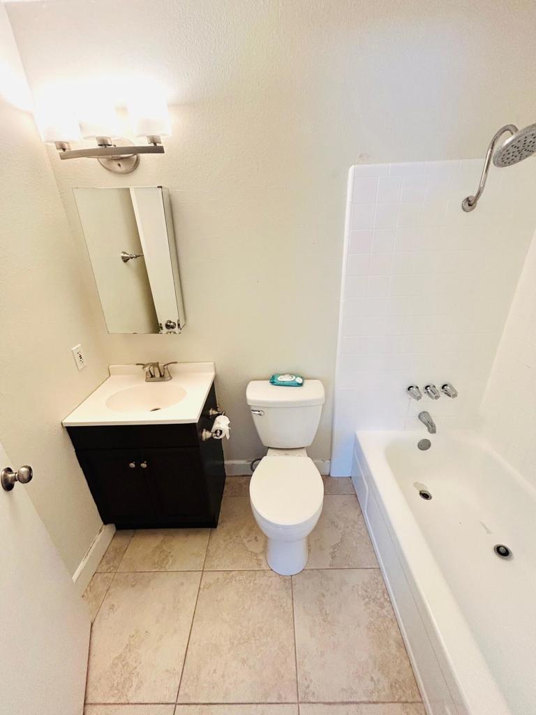 Indian Creek Villas - Residential Lease