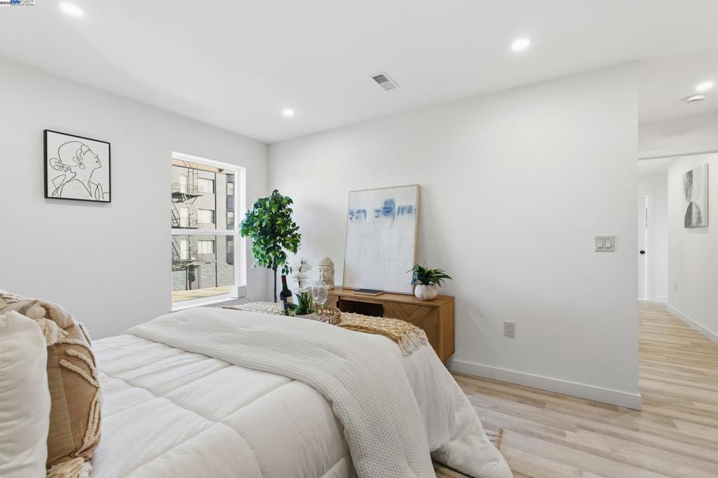 SEMINARY - Residential