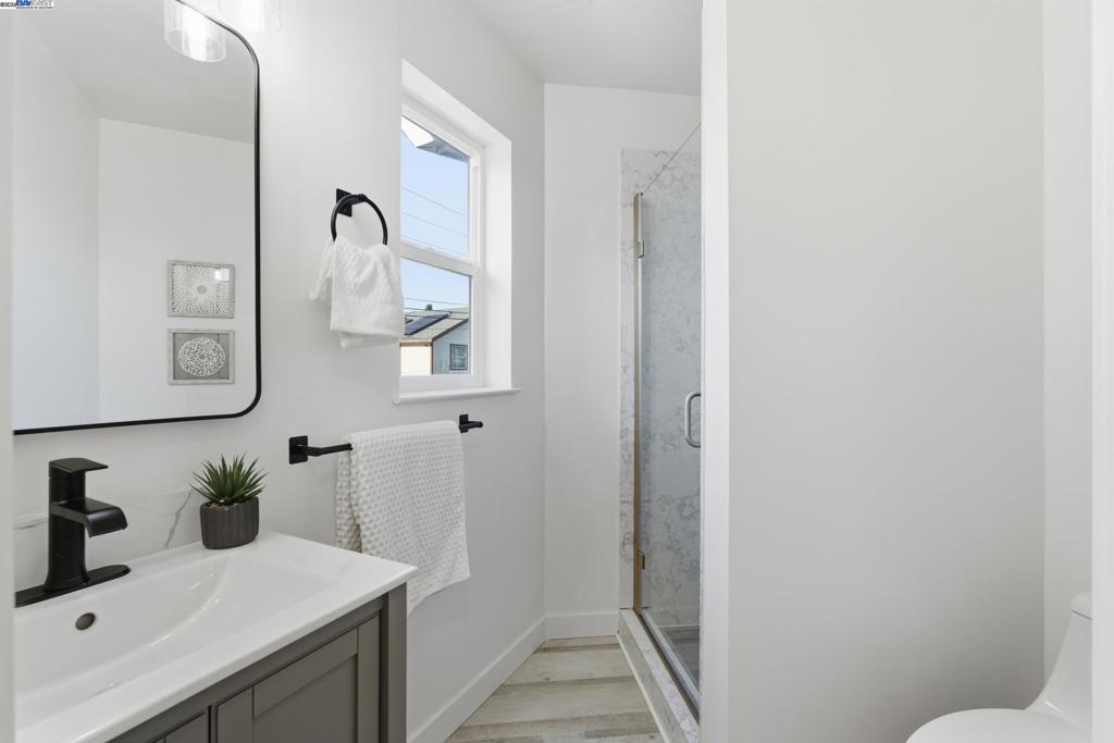 SEMINARY - Residential