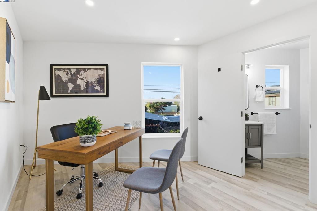 SEMINARY - Residential