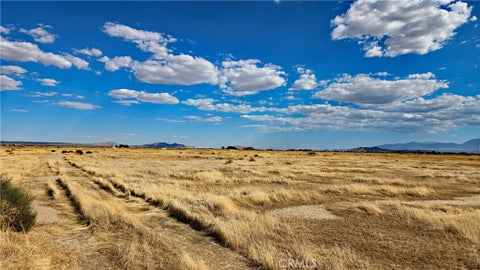 Photo of 0 SW Cor Ave H8 & 83rd St East, Lancaster, CA 93535 (MLS # SR26229748)