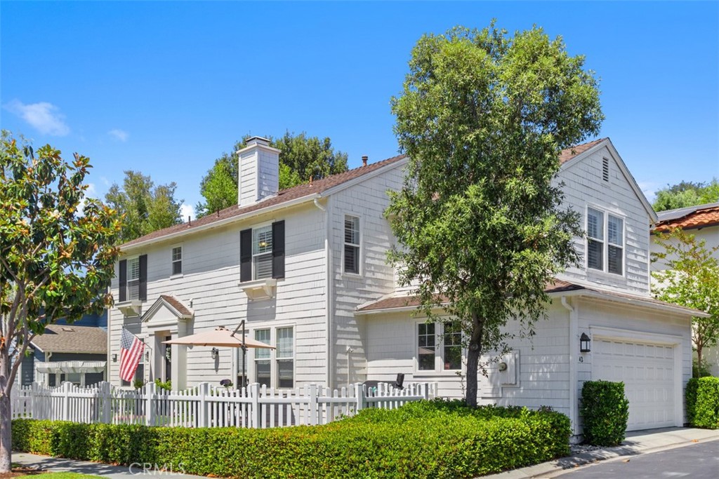 42 Livingston Pl