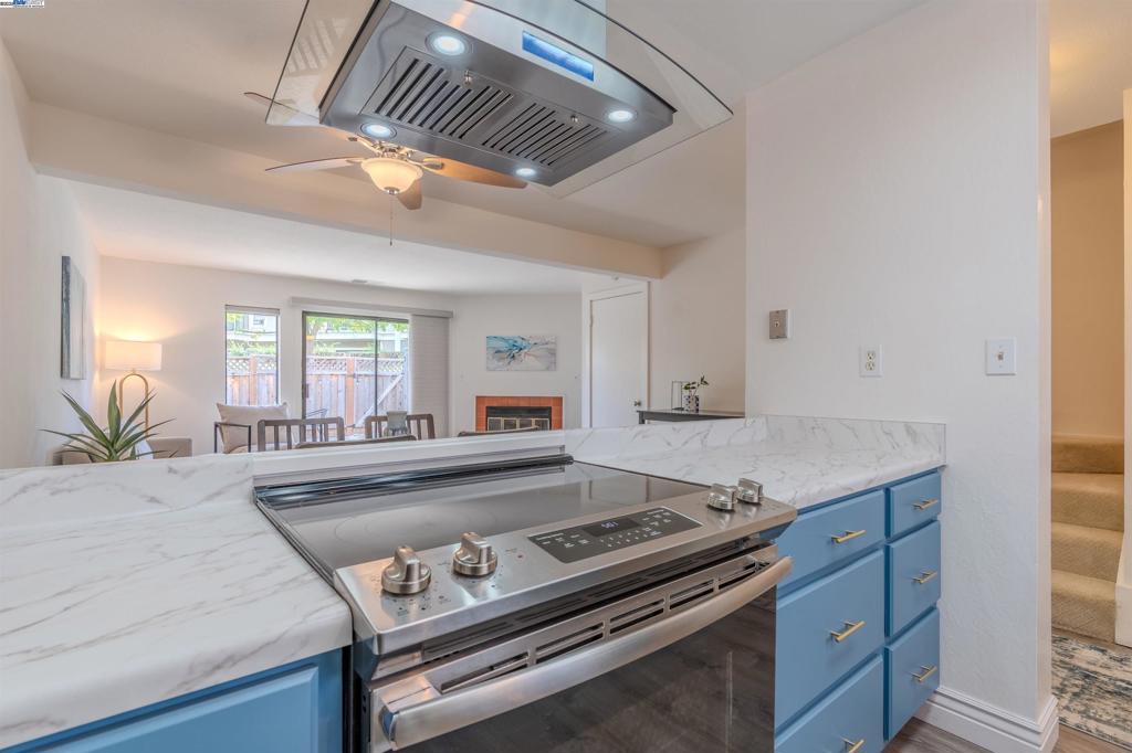 LIVERMORE DOWNS - Residential