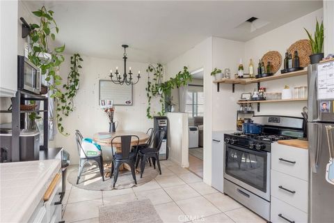 Tiny photo for 2615 Rockefeller Ln, Redondo Beach, CA 90278 (MLS # SB25231888)