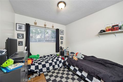 Tiny photo for 2615 Rockefeller Ln, Redondo Beach, CA 90278 (MLS # SB25231888)