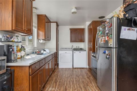 Tiny photo for 2615 Rockefeller Ln, Redondo Beach, CA 90278 (MLS # SB25231888)