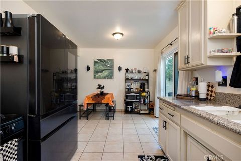 Tiny photo for 2615 Rockefeller Ln, Redondo Beach, CA 90278 (MLS # SB25231888)