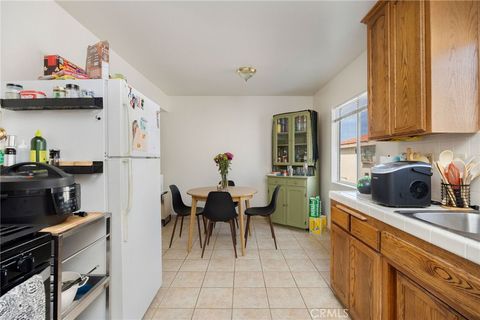 Tiny photo for 2615 Rockefeller Ln, Redondo Beach, CA 90278 (MLS # SB25231888)