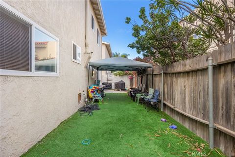 Tiny photo for 2615 Rockefeller Ln, Redondo Beach, CA 90278 (MLS # SB25231888)