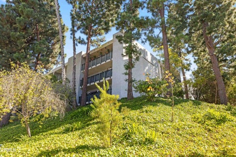 Photo of 3605 W Hidden Lane Ln #303, Rolling Hills Estates, CA 90274 (MLS # P1-28905)