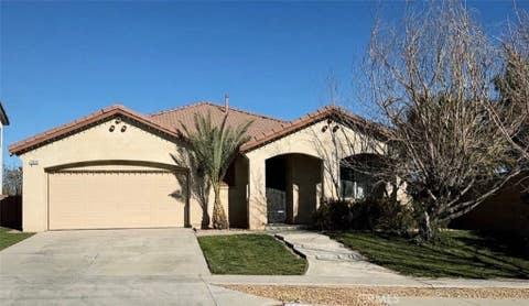 Photo of 13878 Adams ST, Oak Hills, CA 92344 (MLS # IV26142744)