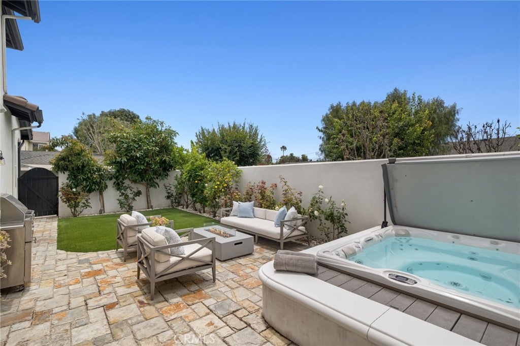 273 Mesa, Costa Mesa CA 92627 - Photo 32