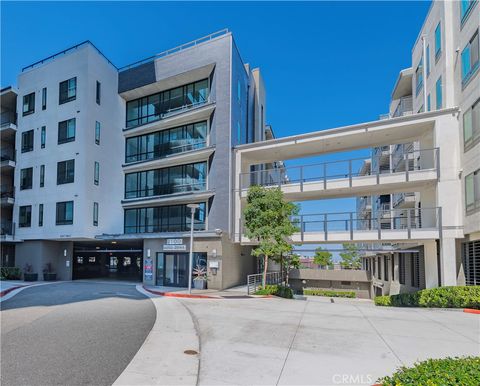 2240 Nolita Irvine CA 92612