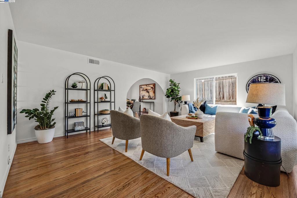 WEST SIDE DUBLIN - Residential