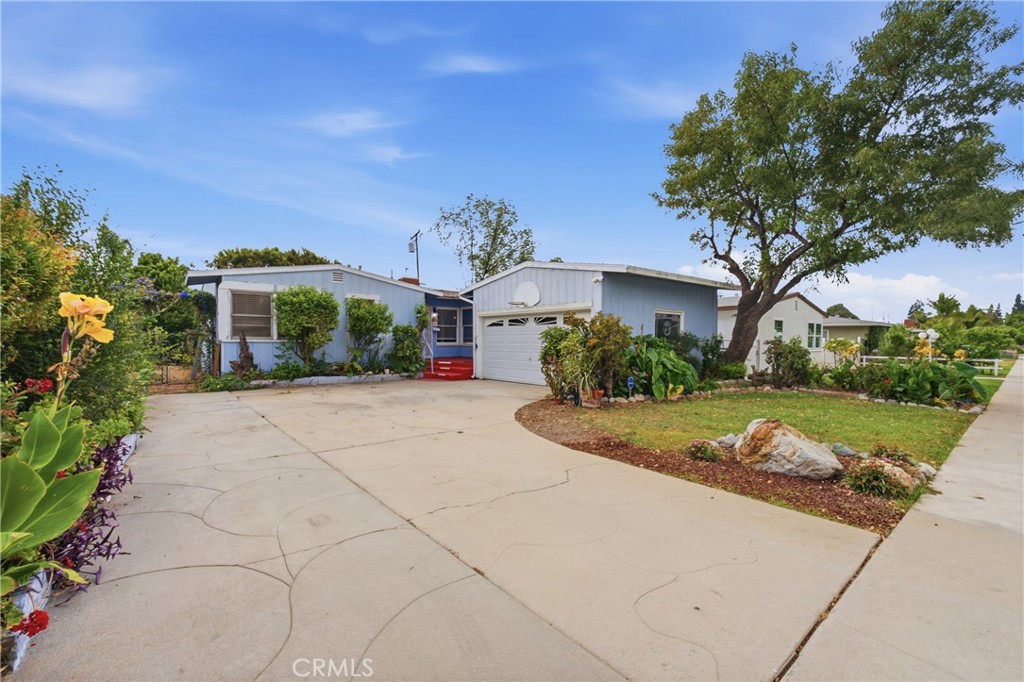 200 E Pinehurst