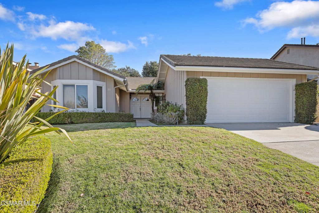 Photo of 32 Herringbone Court, Newbury Park, CA 91320 (MLS # 226000211)