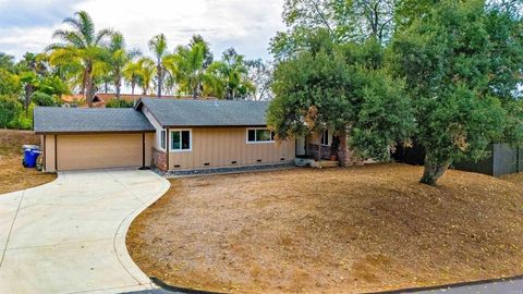 213 Beaumont Drive Vista CA 92084