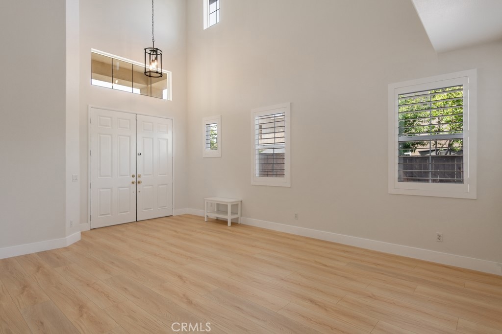35640 Sainte Foy Street