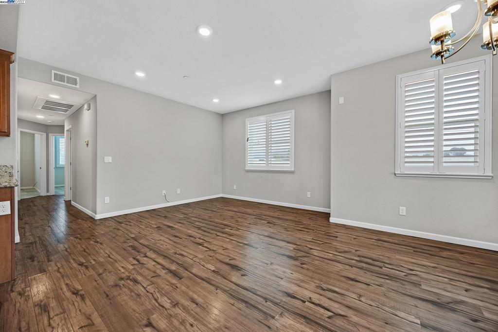 Not Listed - Residential