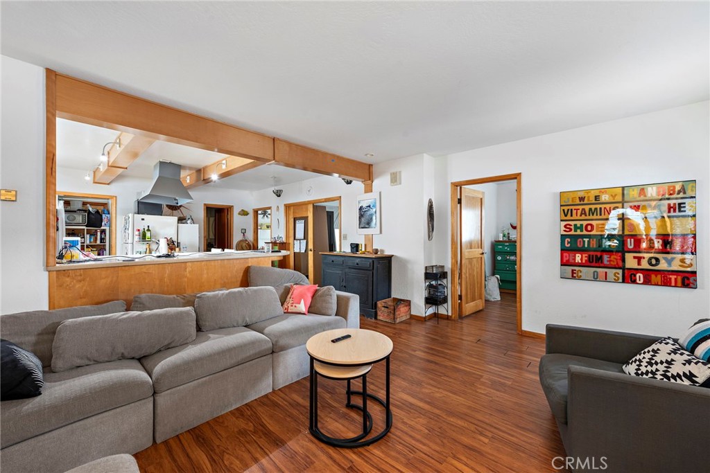 1532 Miramar Drive