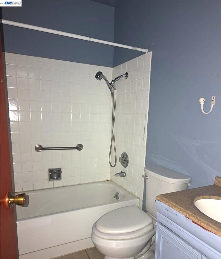 146 Isle Royale Cir