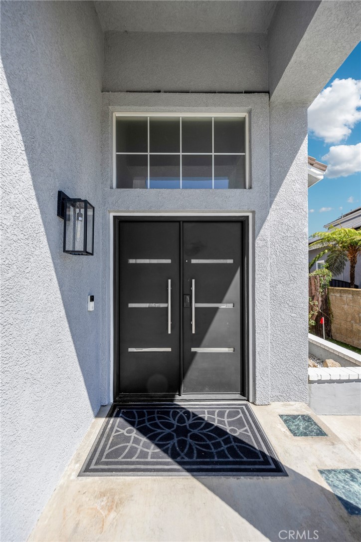 2296 Avenida Cabrillo