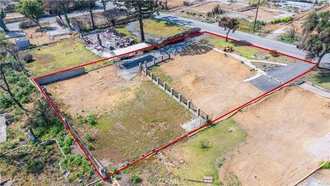 556 E Las Flores Altadena CA 91001