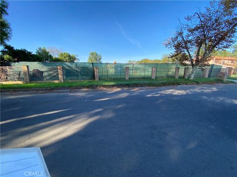 7631 Texhoma Northridge CA 91325