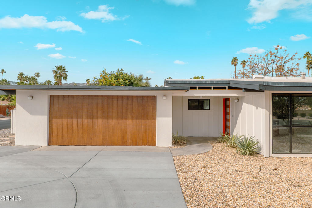 40851 Bob Hope Drive