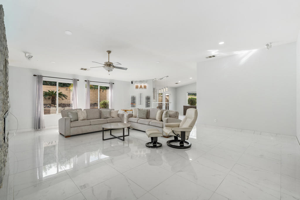 Starlight Dunes - Residential Lease