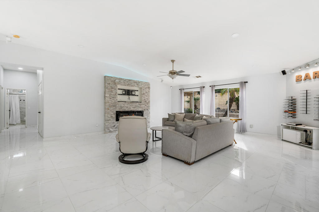 Starlight Dunes - Residential Lease