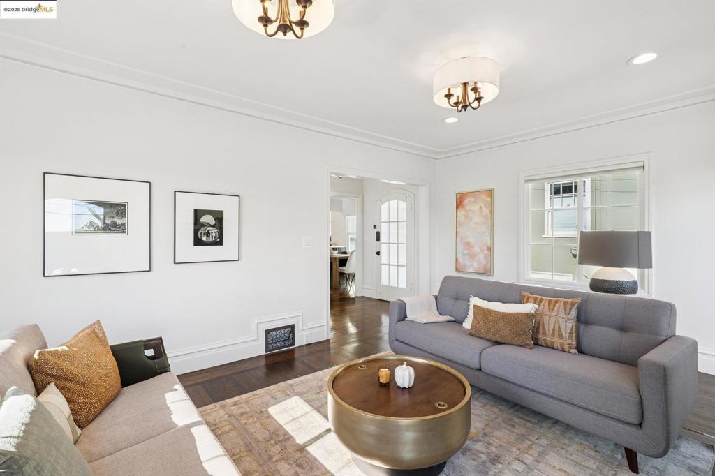 GRAND LAKE - Residential