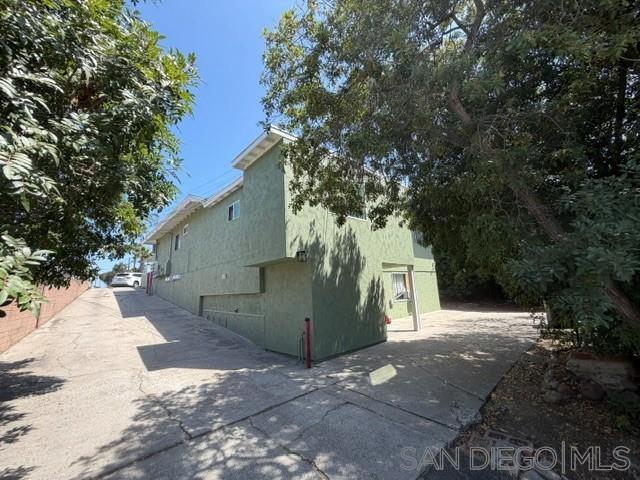 2499 Tuberose St