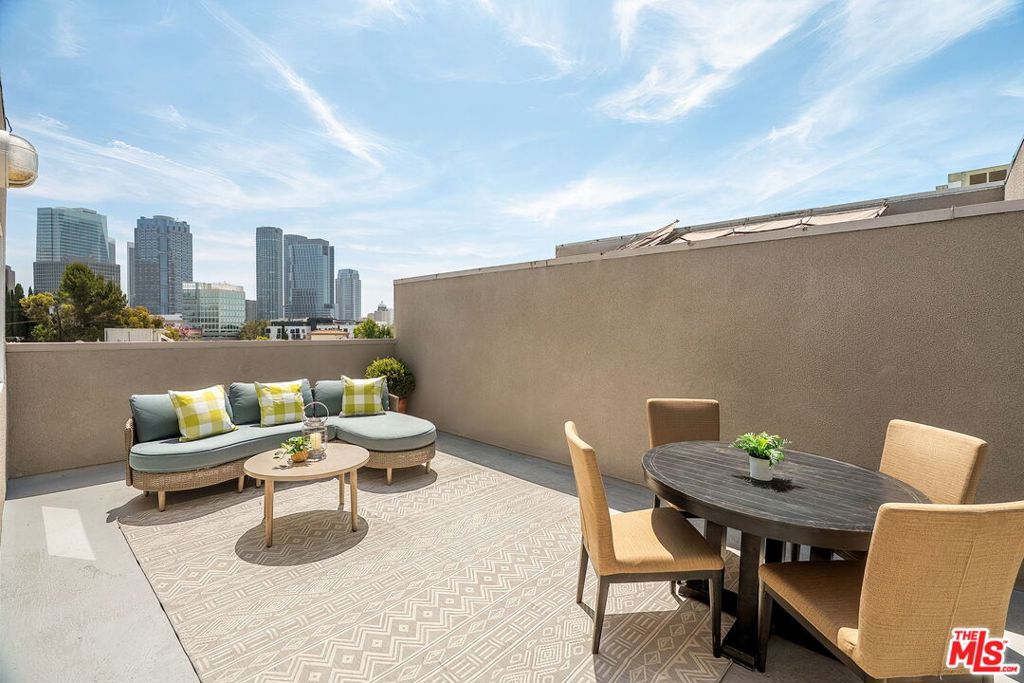 1617 S Beverly Glen Boulevard 404, Los Angeles CA 90024