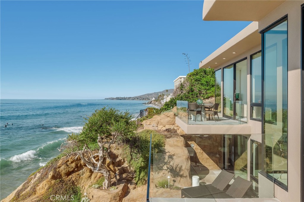1715 Ocean Way, Laguna Beach CA 92651 - Photo 18