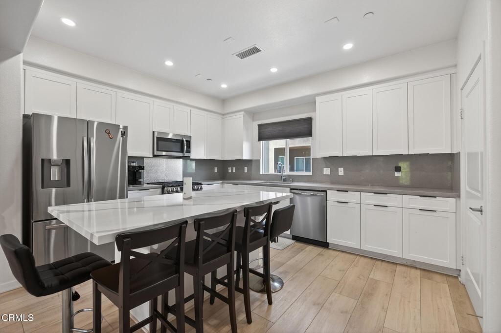 Mission Oaks: Other - Residential