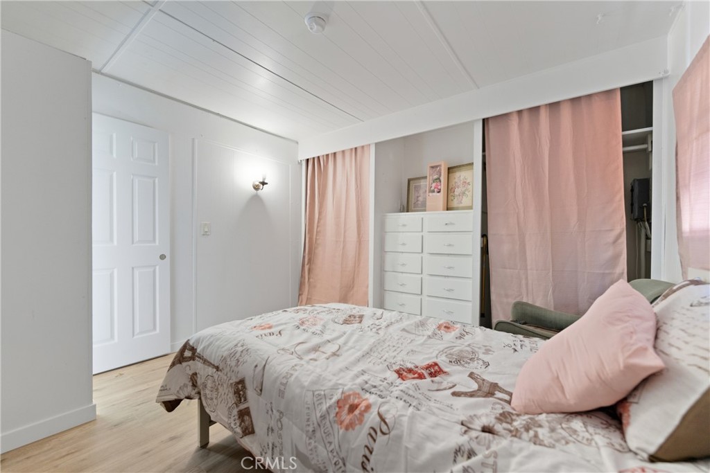 7142 Orangethorpe 12B