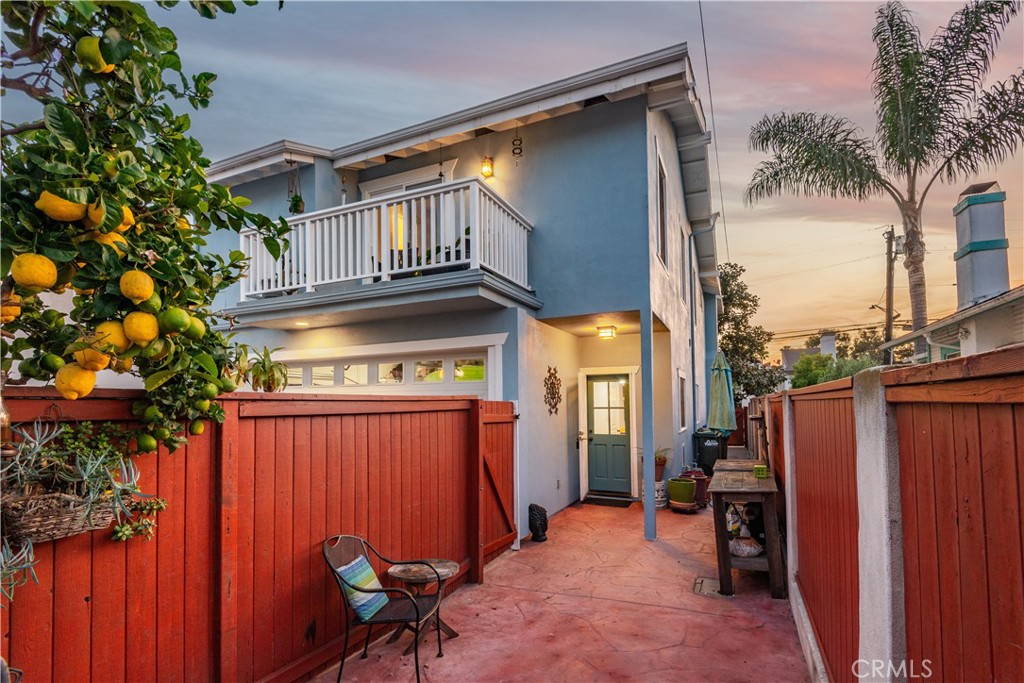 420 S Broadway Avenue A