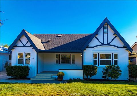 Photo of 725 W 26th Street, San Bernardino, CA 92405 (MLS # IV25218849)