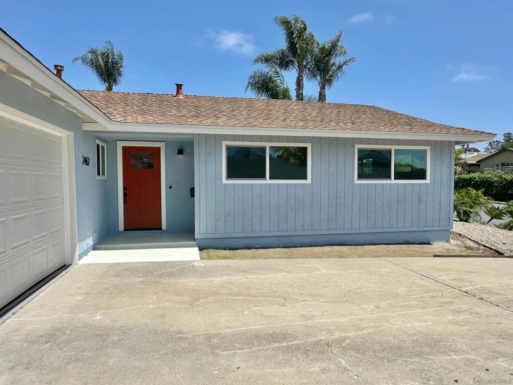 7462 Hanford Pl