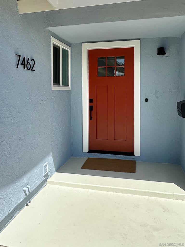 7462 Hanford Pl