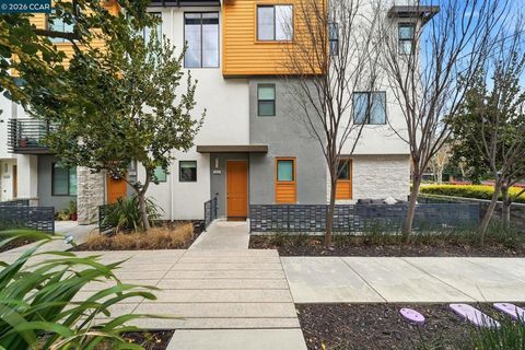 Photo of 5862 5862 Cadence ave Ave, Dublin, CA 94568 (MLS # 41122139)