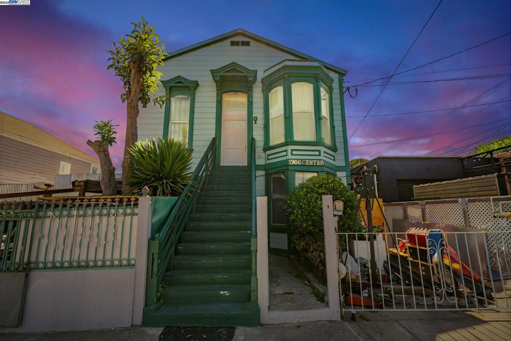 Attention : fixer- upper investors and owner. Great potential and value in this charming duplex plus bonus in vibrant upcoming area in Oakland . Upper unit has high ceiling and victorian motiff and Victorian decor is stll preserve. Shining floors and modern kitchen . Great for multigenerational families. Attic Spaces has potential for development. Solar power home saves on electricity. Owner has done improvements on the property. Located between 2 freeways 880/580. estimated 15 minutes driving to San Francisco and 10 minutes to downtown Oakland. Separately metered for gas and electric.
