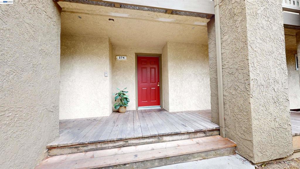 683 Newbury Ln 274